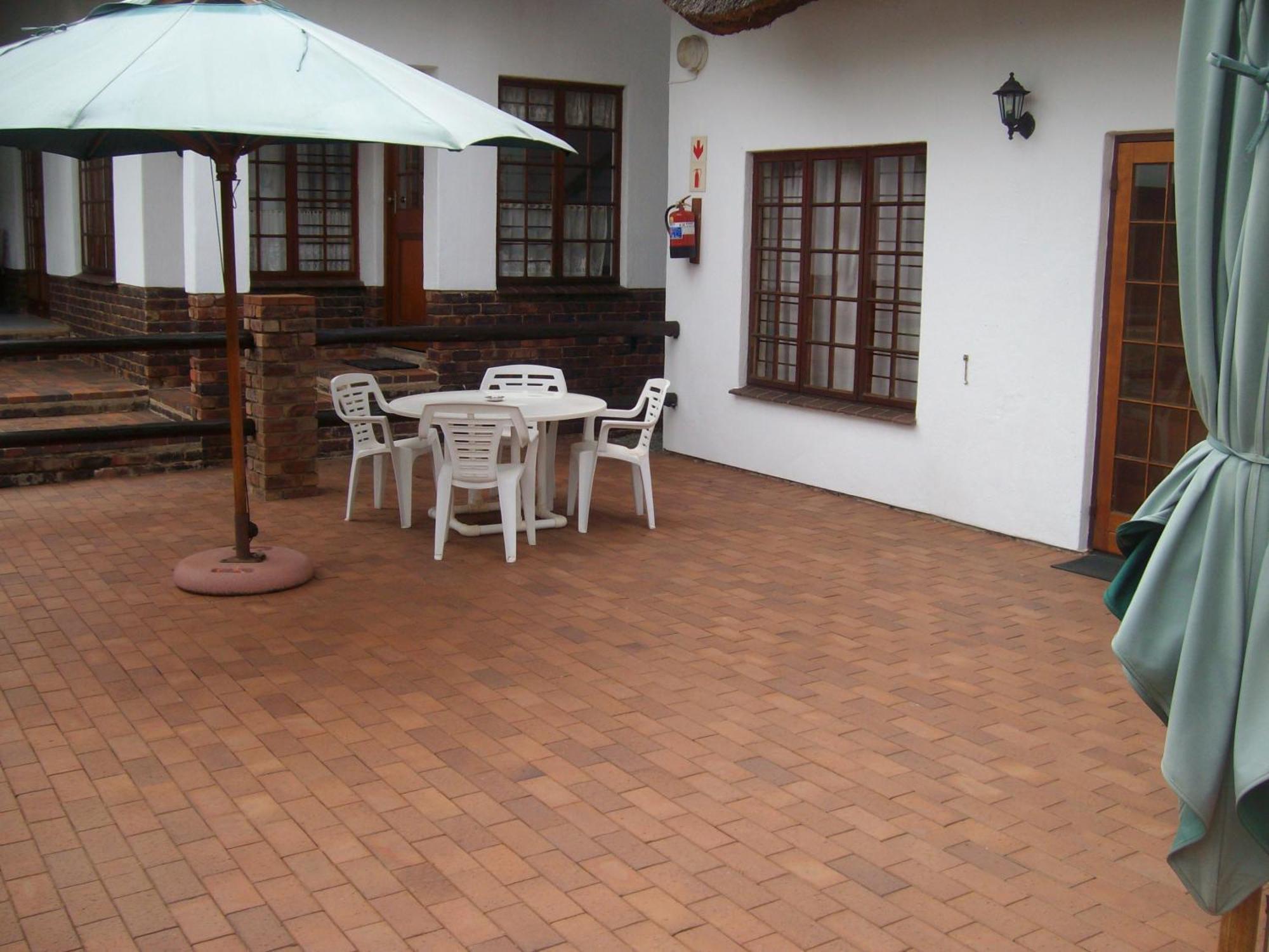 Oaktree Lodge Guest House Kyalami Exterior foto