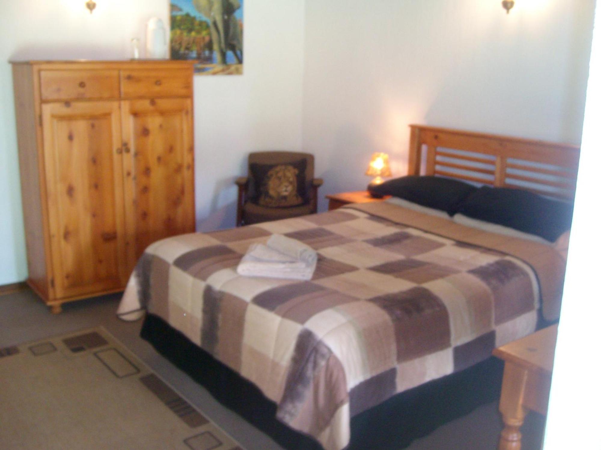 Oaktree Lodge Guest House Kyalami Exterior foto